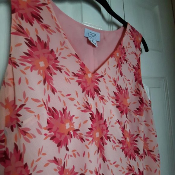 HP⭐ Ann Taylor LOFT Fuchsia Pink Floral V-neck Sleeveless Sundress Size 8P - Picture 3 of 6